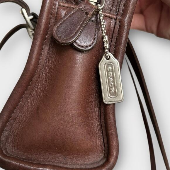 Vintage Coach 9051 Swing Zip Mahogany Glove-Tanned Leather Shoulder Bag Purse 98 - Picture 14 of 14